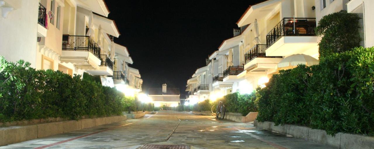Just 20 Meters From The Beach Toroni Exterior photo